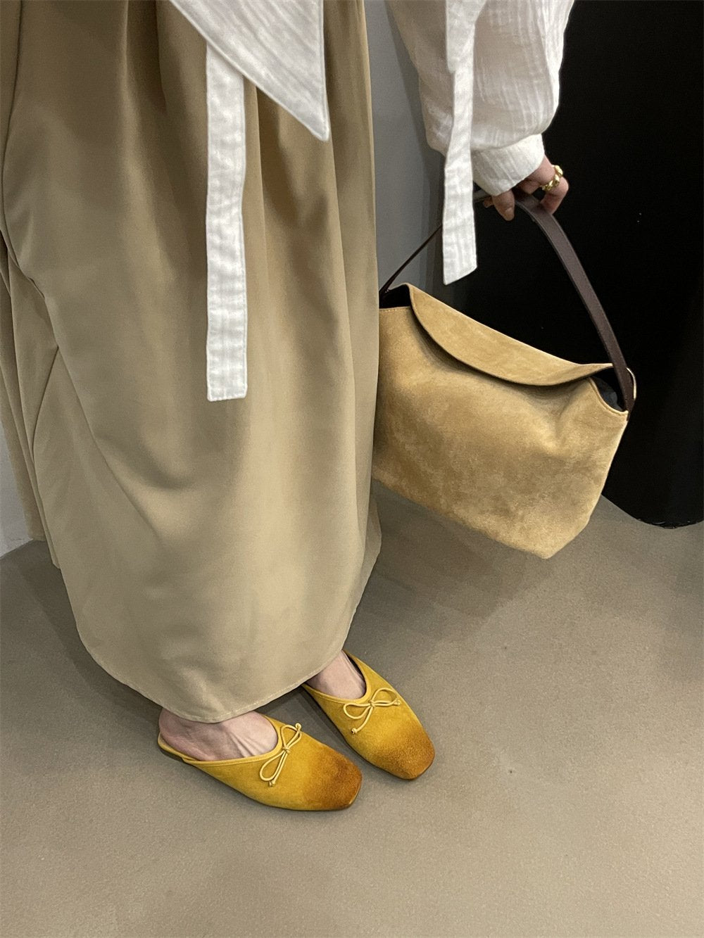 Flat retro nubuck genuine leather slip-on mules
