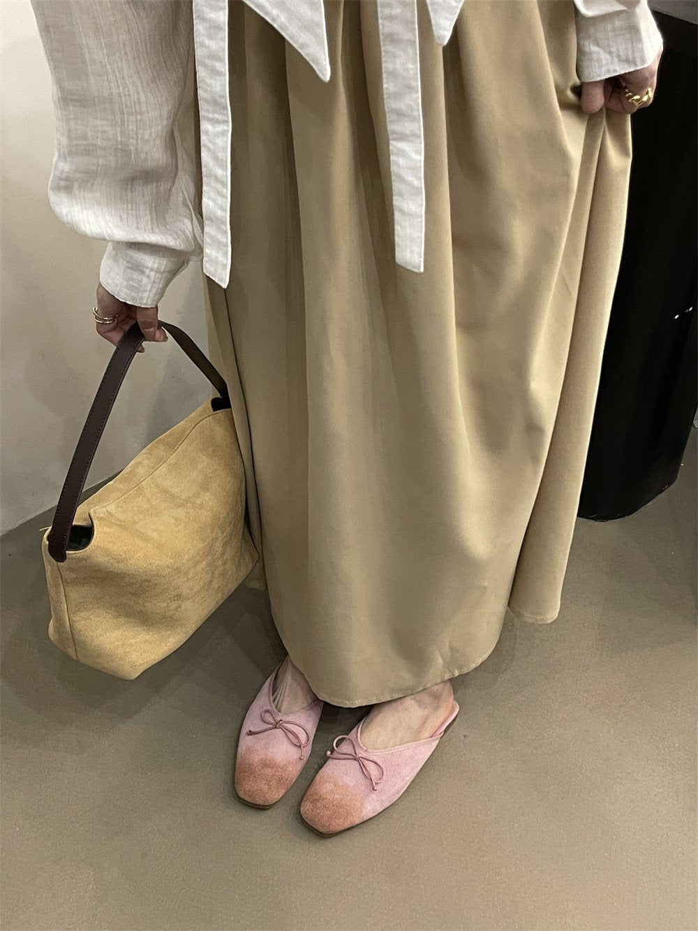 Flat retro nubuck genuine leather slip-on mules